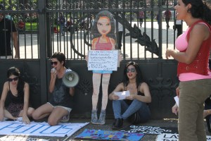 Marcha de las Putas y Putos Guayaquil - Ecuador - Asociación Silueta X (15)