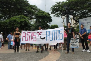 Marcha de las Putas y Putos Guayaquil - Ecuador - Asociación Silueta X (25)