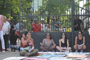 Marcha de las Putas y Putos Guayaquil - Ecuador - Asociación Silueta X con Diane Rodriguez (8)